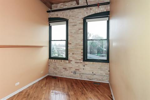 638 Congdon Ave, Elgin, IL 60120 photo 16