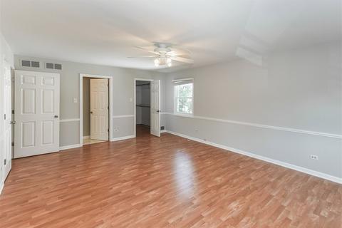 712 Bayberry Dr, Bartlett, IL 60103 photo 11