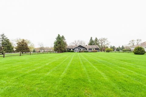 1316 Charnbrook Dr, Johnsburg, IL 60051 photo 16