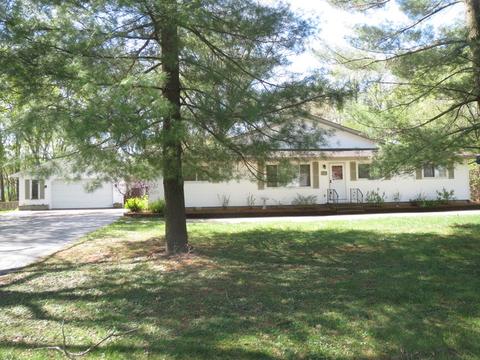 153 E 2nd St, Braidwood, IL 60408 photo 2