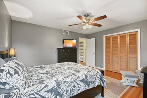 324 Park Dr, Northbrook, IL 60062 photo 12