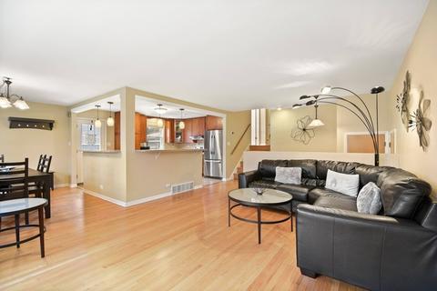 324 Park Dr, Northbrook, IL 60062 photo 5
