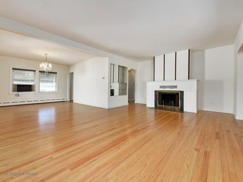 399 Longcommon Rd, Riverside, IL 60546 photo 3