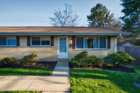 829 Valley Stream Dr #D, Wheeling, IL 60090 photo 1