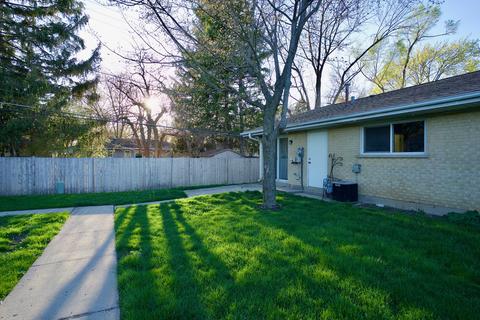 829 Valley Stream Dr #D, Wheeling, IL 60090 photo 11
