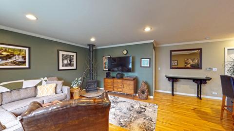 762 N Dennis Rd, Wheeling, IL 60090 photo 5