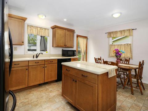 1340 Mabel Ct, Morris, IL 60450 photo 12