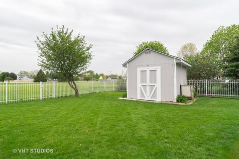 1809 Gleneagle Cir, Elgin, IL 60123 photo 14