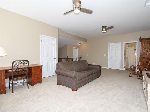 3883 Eagle Ridge Dr, Elgin, IL 60124 photo 13