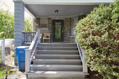 33 E 104th St, Chicago, IL 60628 photo 1