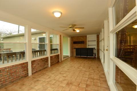 9 N 4th Ave, Des Plaines, IL 60016 photo 27