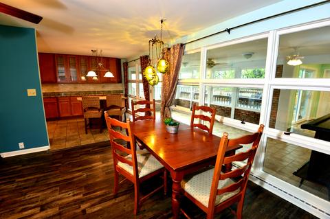 9 N 4th Ave, Des Plaines, IL 60016 photo 7