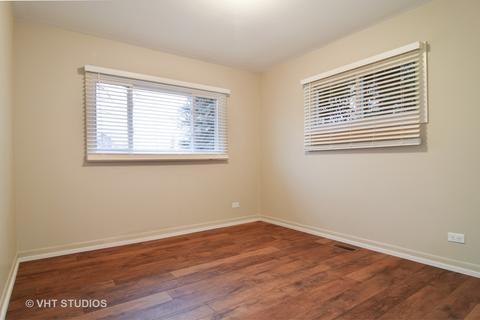 215 Kingman Ln, Hoffman Estates, IL 60169 photo 7