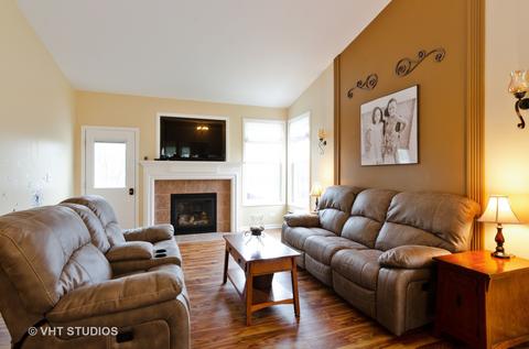 2825 Waterfront Ave, Algonquin, IL 60102 photo 2