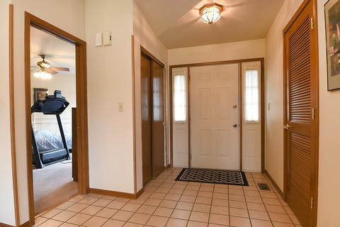 21257 Silktree Cir, Plainfield, IL 60544 photo 2