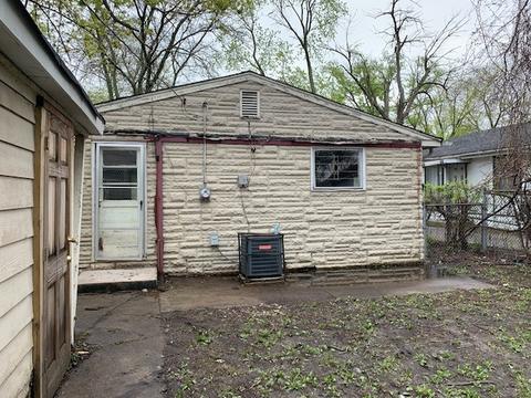 16620 Winchester Ave, Markham, IL 60428 photo 11