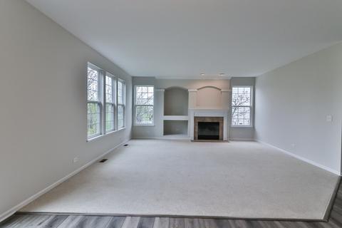 299 Monument Rd, Elgin, IL 60124 photo 9