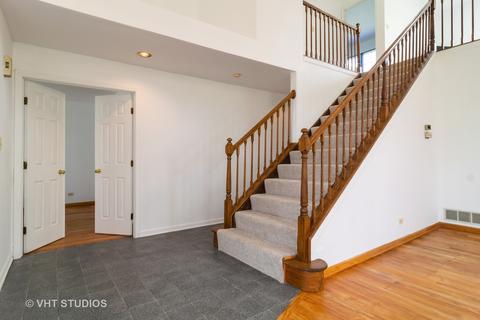 589 Foster Ave, Bartlett, IL 60103 photo 7
