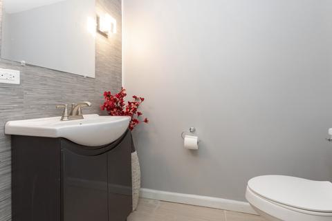 2116 E 79th St #B, Chicago, IL 60649 photo 3