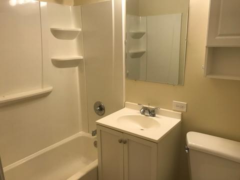 395 Kingman Ln, Hoffman Estates, IL 60169 photo 11