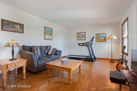 796 Orchid Ln, Bartlett, IL 60103 photo 5