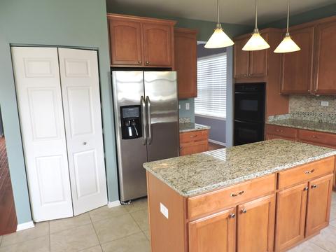 25242 Knoll Rd, Plainfield, IL 60544 photo 4