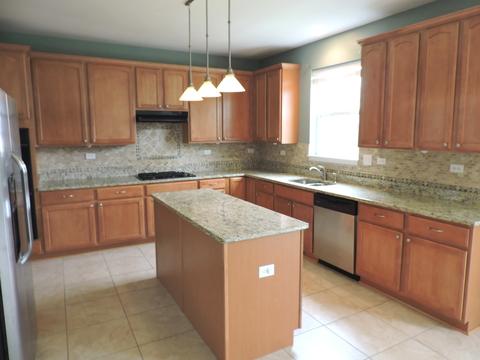 25242 Knoll Rd, Plainfield, IL 60544 photo 2
