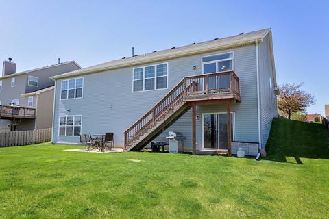 1720 Dundalk Ln, Mchenry, IL 60050 photo 3