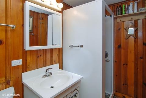 6953 Riverside Dr, Berwyn, IL 60402 photo 17