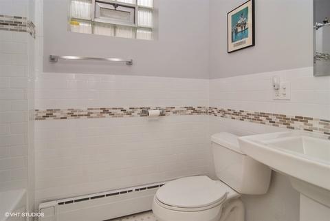 6953 Riverside Dr, Berwyn, IL 60402 photo 16