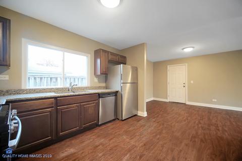 1325 Hialeah Ln, Hanover Park, IL 60133 photo 10