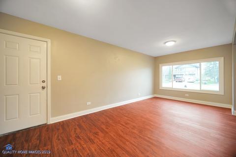 1325 Hialeah Ln, Hanover Park, IL 60133 photo 7