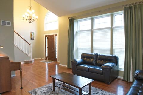 2681 Dunrobin Cir, Aurora, IL 60503 photo 9