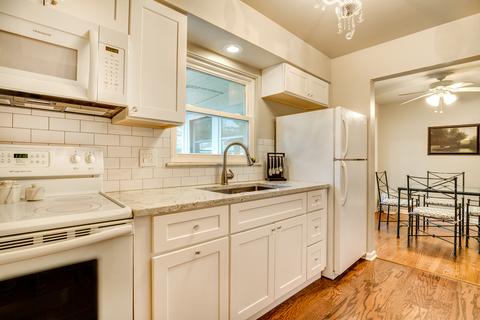 397 E Webster Ave, Elmhurst, IL 60126 photo 16
