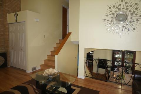 9302 Home Ct, Des Plaines, IL 60016 photo 6