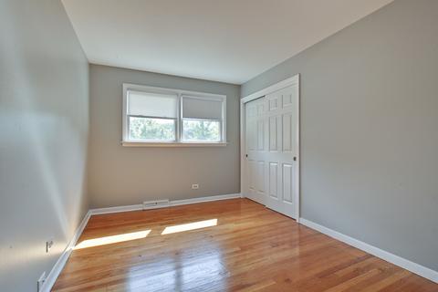 906 E Golfhurst Ave, Mount Prospect, IL 60056 photo 18