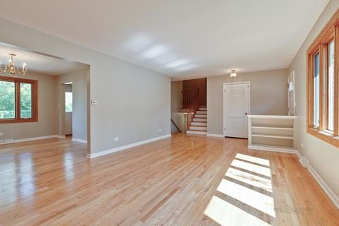 906 E Golfhurst Ave, Mount Prospect, IL 60056 photo 6