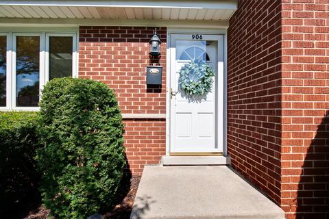 906 E Golfhurst Ave, Mount Prospect, IL 60056 photo 4