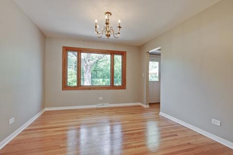 906 E Golfhurst Ave, Mount Prospect, IL 60056 photo 9