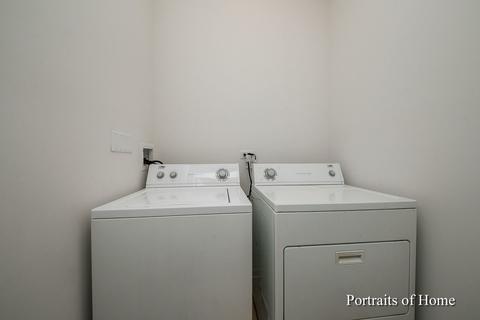 271 E Railroad Ave #104, Bartlett, IL 60103 photo 14