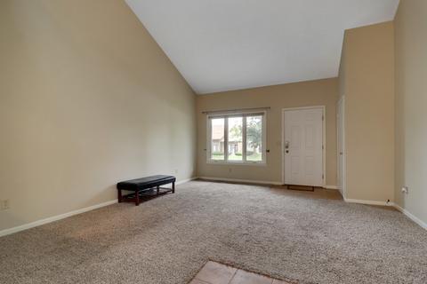 1702 Rockingham Dr #6, Normal, IL 61761 photo 8