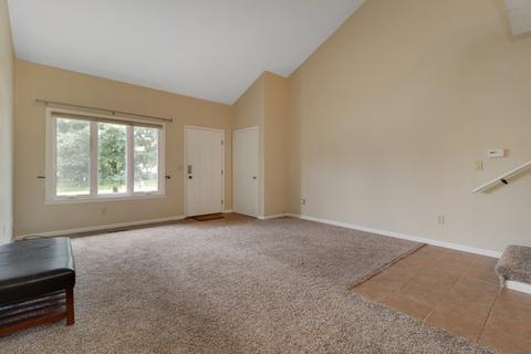 1702 Rockingham Dr #6, Normal, IL 61761 photo 7
