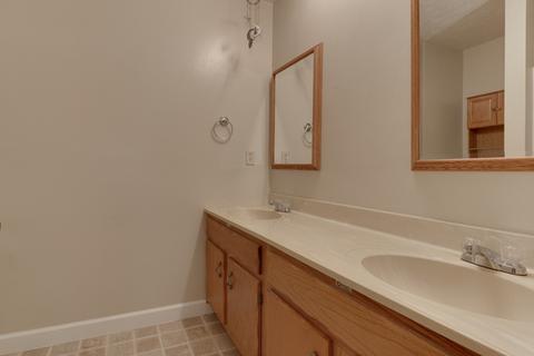 1702 Rockingham Dr #6, Normal, IL 61761 photo 25