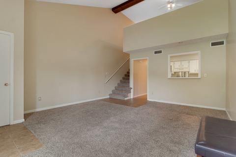 1702 Rockingham Dr #6, Normal, IL 61761 photo 6
