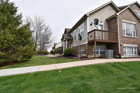 621 E Willow St, Elburn, IL 60119 photo 24