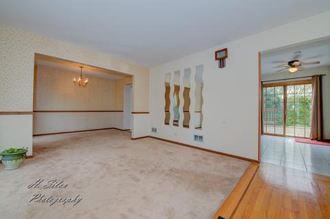 1160 Greenridge Ave, Algonquin, IL 60102 photo 3