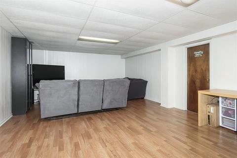 802 W Sable Ave, Addison, IL 60101 photo 18