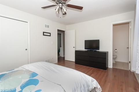 802 W Sable Ave, Addison, IL 60101 photo 12