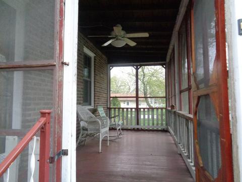 15006 Hamlin Ave, Midlothian, IL 60445 photo 4