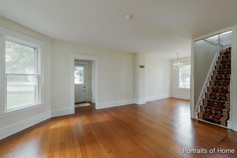 239 S Maple St, Itasca, IL 60143 photo 8